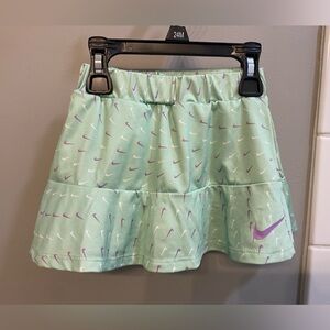 Nike Toddler Mint Green Skort with Purple Swoosh Print / Size 3T / EUC